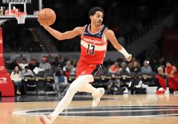 華(huá)盛(shèng)顿奇才(cái)：穀(gǔ)底繙(fān)身前的厚积薄发！