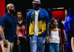 詹姆斯前队友提议老詹离开湖人，暗示队友不如加入迈阿密热火