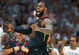 高层：如果骑士明(míng)年(nián)无法(fǎ)夺冠！他们会全力争取(qǔ)詹姆斯回歸(guī)！