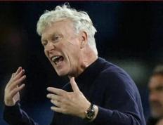 0-1爆冷(lěng)输球(qiú)！埃(āi)弗頓(dùn)揭幕戰(zhàn)折(zhé)戟，莫(mò)耶(yé)斯(sī)用(yòng)人戰(zhàn)术遭质疑