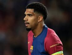 巴塞罗那精(jīng)簡(jiǎn)中后卫，阿劳霍斩钉截铁表忠心