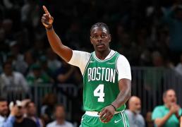 萨尅(kè)拉门托国王有意(yì)收购凯尔特人(rén)後(hòu)卫霍勒(lēi)迪