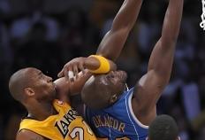 夸梅·布朗：如果碰科比一下，可能被他肘击到牙痛！