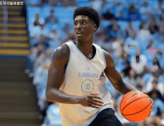 篮网选秀日：布鲁克林的新锐尖刀手！