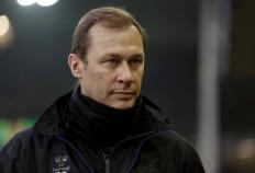 埃弗顿名宿弗格森出席球迷父亲葬礼，网友：他是真正的人民英雄