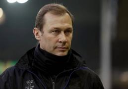 埃弗顿名宿弗格森出席球迷父亲葬礼，网友：他是真正的人民英雄