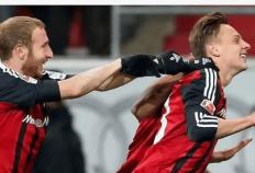 德乙：帕德博恩vs波鸿，帕德博恩攻防顽强，波鸿降级后一蹶不振？