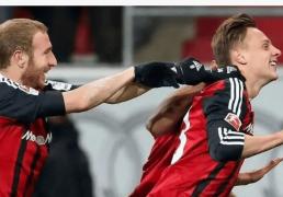 德乙：帕德博恩vs波鸿，帕德博恩攻防顽强，波鸿降级后一蹶不振？