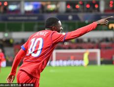 欧冠夺冠赔率：巴黎领跑阿森纳次席 巴萨领先军仁皇城