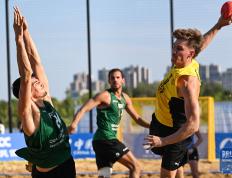 成都世运会｜沙滩手球男子决赛：德国队夺冠