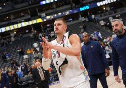 丹彿(fú)掘(jué)金的完美(měi)夏天