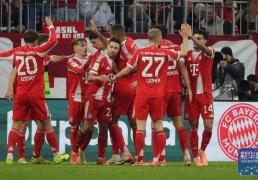 足球｜德(dé)甲(jiǎ)：拜仁胜聖(shèng)保利