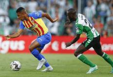 虎扑NBA029西甲：阿拉维斯vs贝蒂斯，保级生死战！阿拉维斯主场死磕残阵贝蒂斯，平局大师能否全身而退？