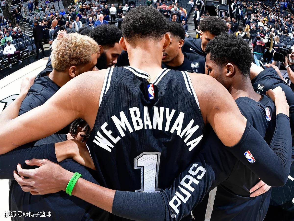 火箭隊(duì)第(dì)一!美(měi)媒晒西南赛区实力榜:鹈鹕无奈垫底獨(dú)行俠(xiá)屈居第(dì)4