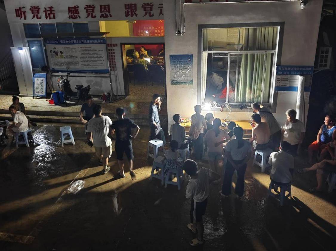 洪水退去“村超”重生:中国移动筑牢通信“生命线”