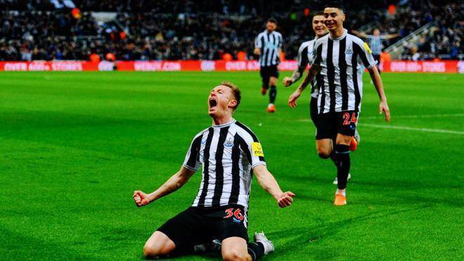 虎撲(pū)NBA027英(yīng)超利兹联VS纽卡斯爾(ěr)联