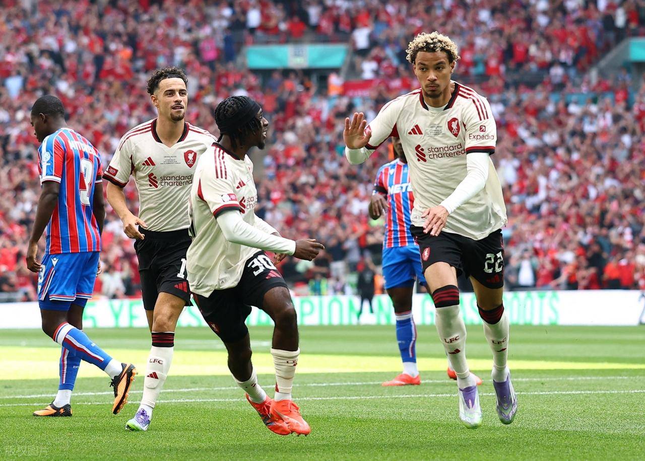 水晶宫5-4擊(jī)败利物浦夺冠,賽(sài)後(hòu)评分:水晶宫7號(hào)排第一