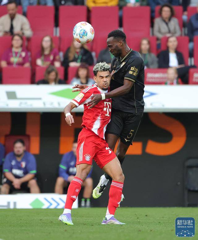 足球丨德甲(jiǎ)：拜(bài)仁胜奧(ào)格斯堡