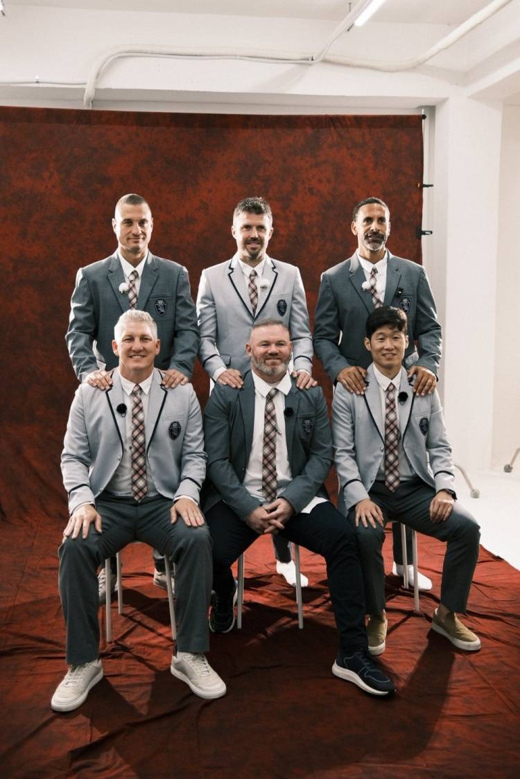 曼联老男孩重聚！费迪南德、卡里克、小猪、鲁尼、维迪奇、朴智星