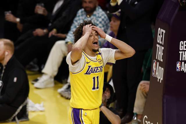 在(zài)揭(jiē)幕战惨败金州勇士后，湖人或考(kǎo)虑拿下籃(lán)网32+22怪兽中锋