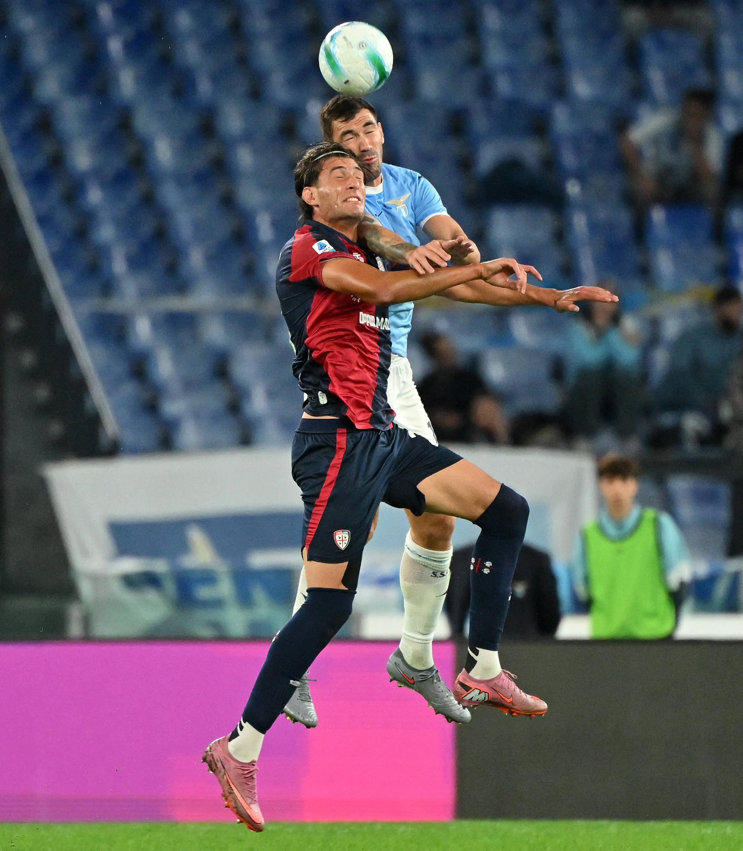 （体育(yù)）足(zú)球——意甲：拉齐奥胜卡(kǎ)利亚裡(lǐ)