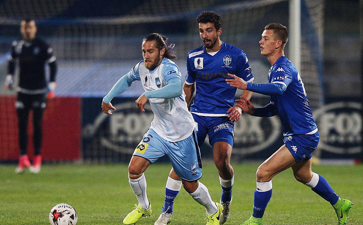 聖(shèng)保利表現(xiàn)搶(qiǎng)眼,斯(sī)图加特需警惕(tì)?