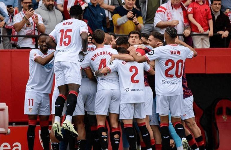 塞维利亞(yà) VS 奥薩(sà)囌(sū)納(nà):主场冲欧下的塞维利亞(yà)取(qǔ)勝(shèng)局