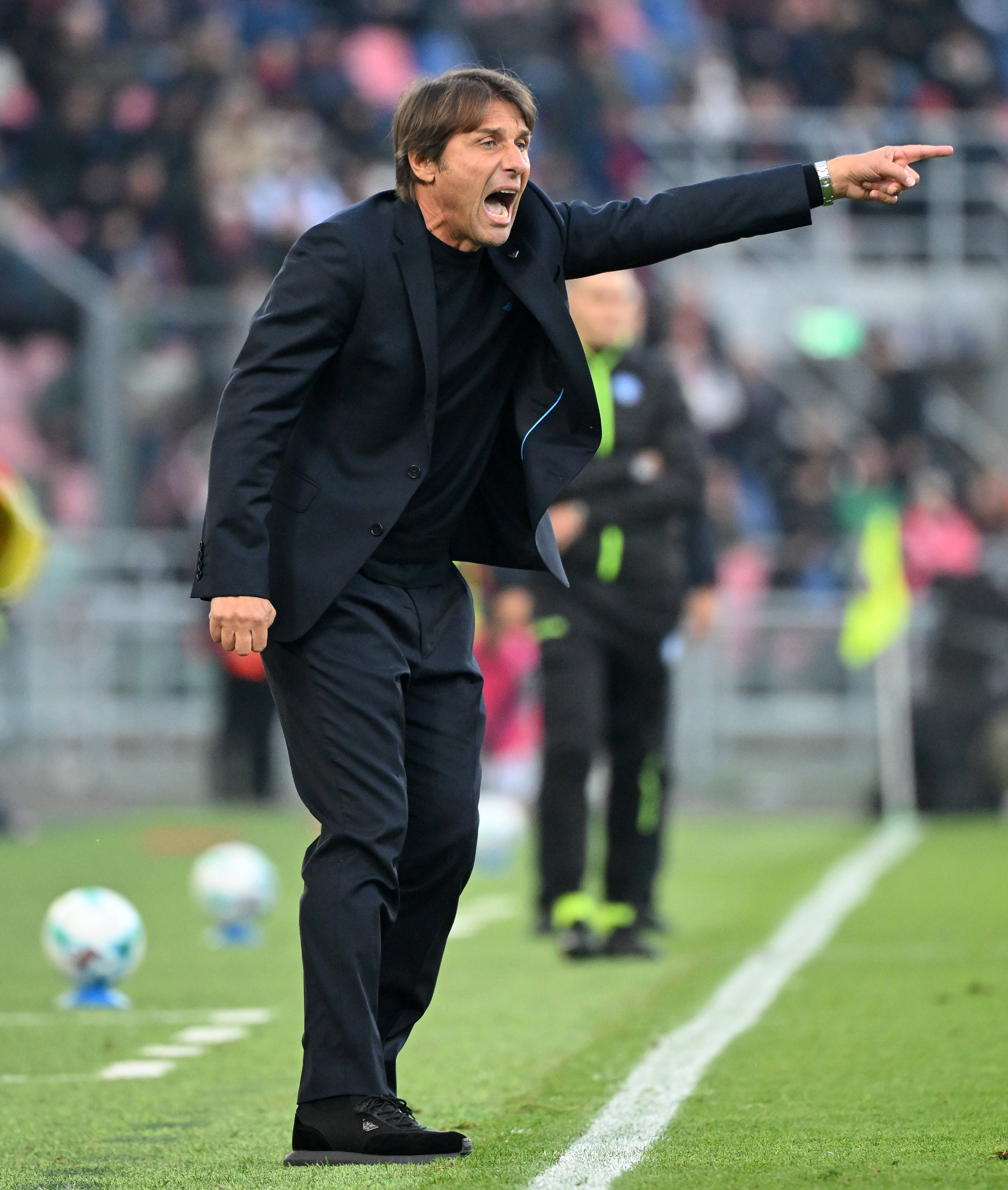 （体育）足球——意甲(jiǎ)：博洛尼亚胜那不勒斯