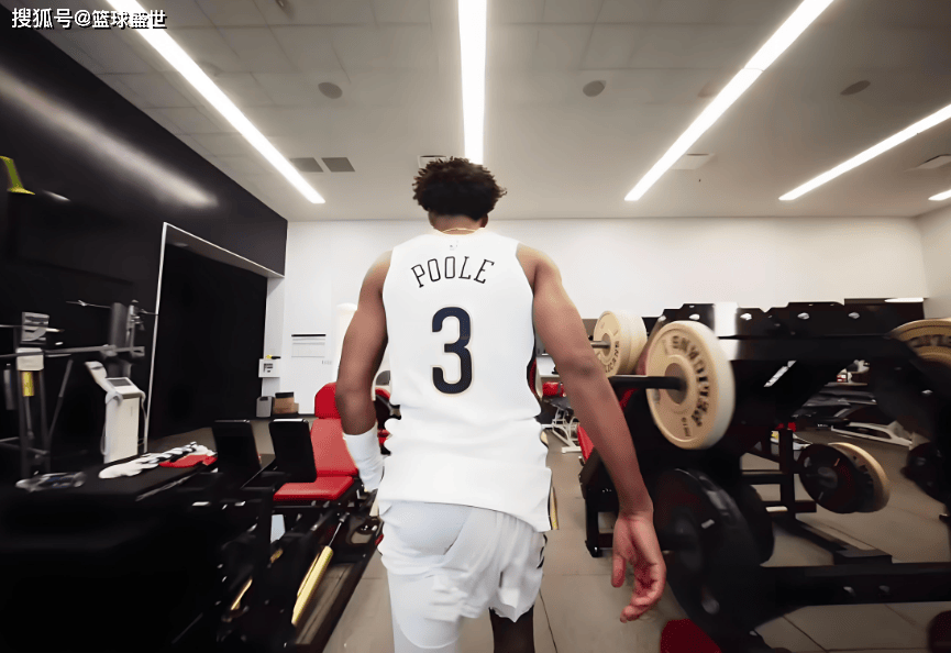 第N次(cì)重建！新奥尔良双核！新鹈鶘(hú)能(néng)信吗？