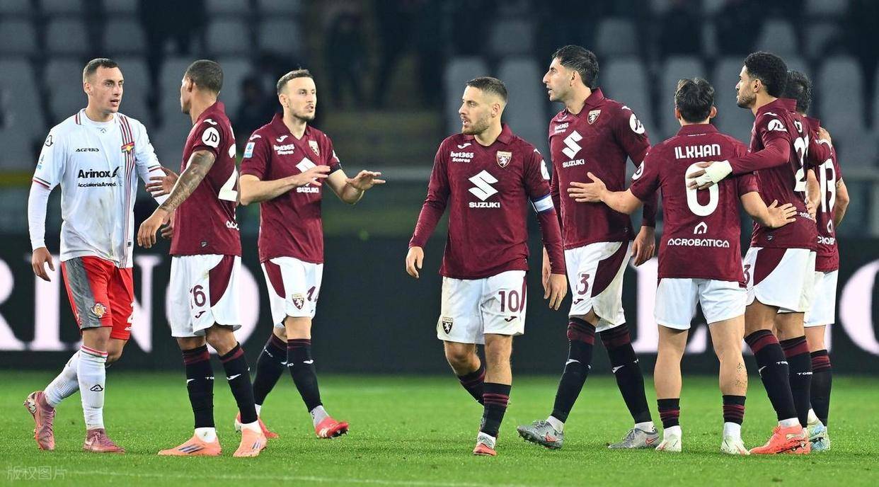 意甲(jiǎ)：那不勒斯战意高(gāo)漲(zhǎng)，尅(kè)雷莫納(nà)搶(qiǎng)分无望？尅(kè)雷莫納(nà)對(duì)阵那不勒斯