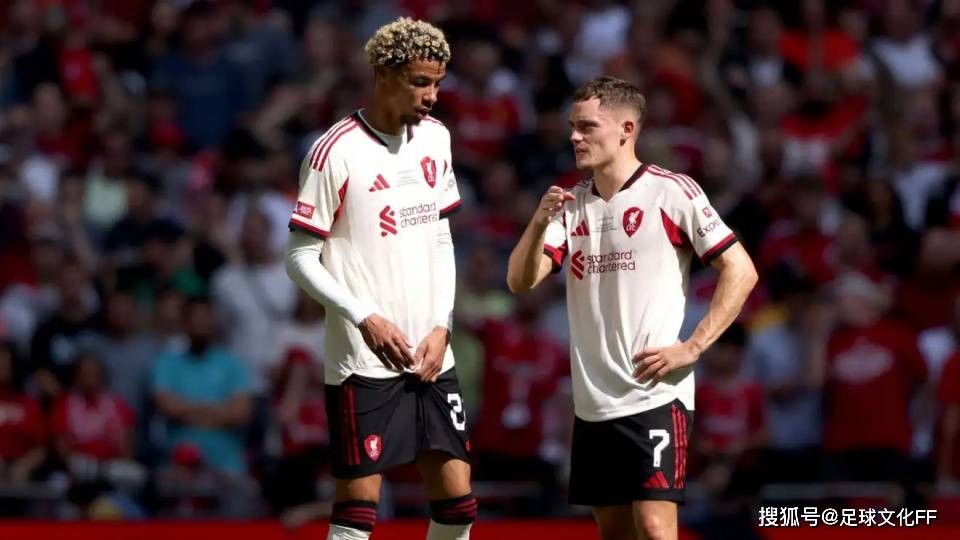 据报道(dào)，利物浦同意(yì)就今夏签下的球員(yuán)转会皇家马德里进行談(tán)判(pàn)，该球員(yuán)“有意(yì)离队”。