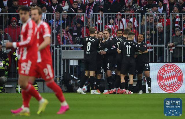 足球｜德(dé)甲(jiǎ)：拜仁胜聖(shèng)保利